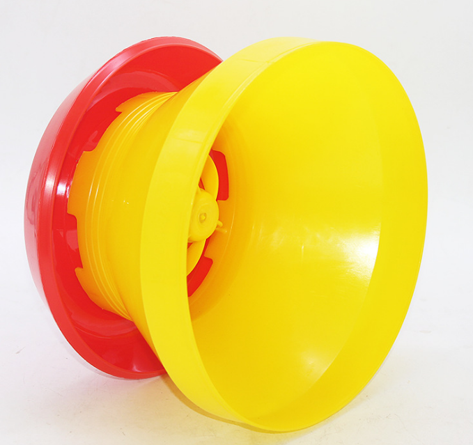 सफेद पीपी पोल्ट्री फीडर और ड्रिंकर स्वचालित चिकन ड्रिंकर और फीडर 2