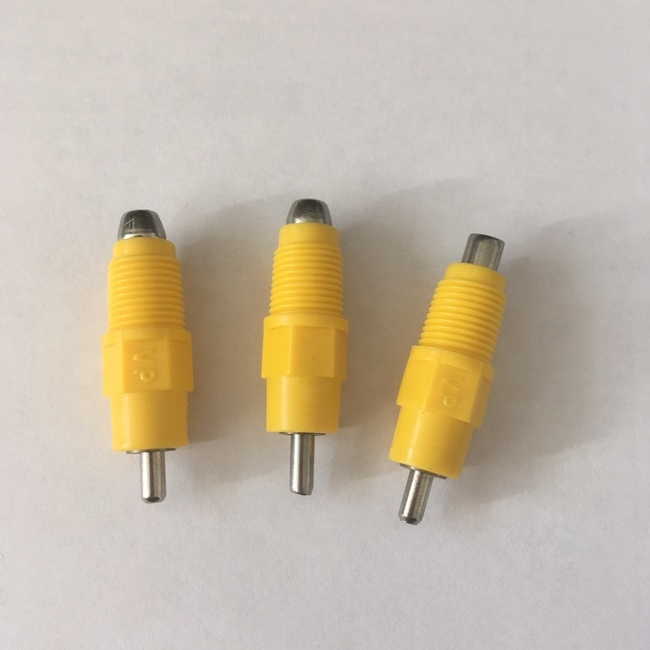 चीन में निर्मित ब्रॉयलर ब्रीडर चिकन के लिए स्वचालित पोल्ट्री निपल पीने वाला 3